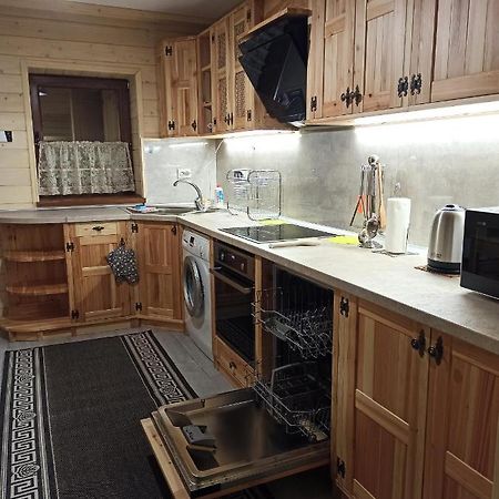 Brand New 2020 Specious Apartment Druzi 2 Palyanytsya Bagian luar foto