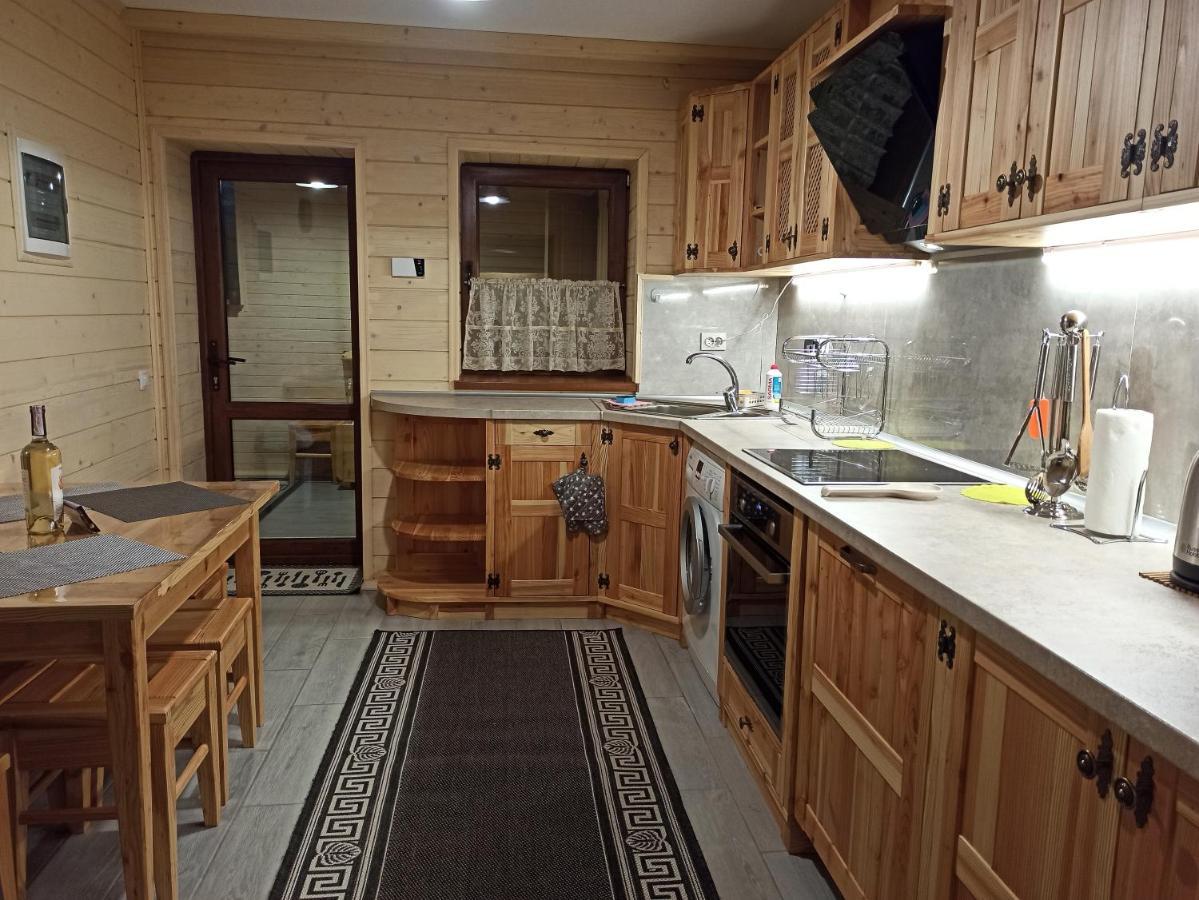 Brand New 2020 Specious Apartment Druzi 2 Palyanytsya Bagian luar foto