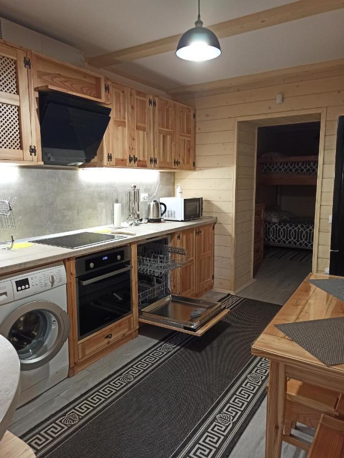 Brand New 2020 Specious Apartment Druzi 2 Palyanytsya Bagian luar foto